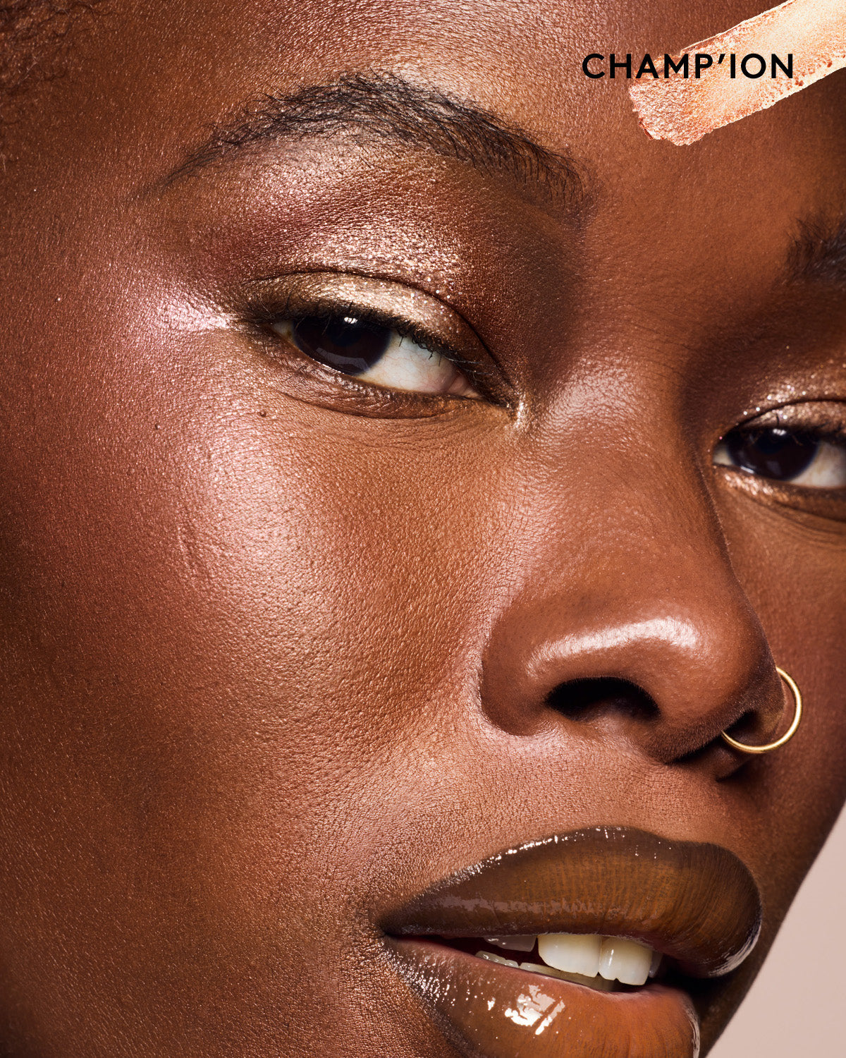 Shadowstix Longwear Eyeshadow Stick — Diamond Veil Champ'ion